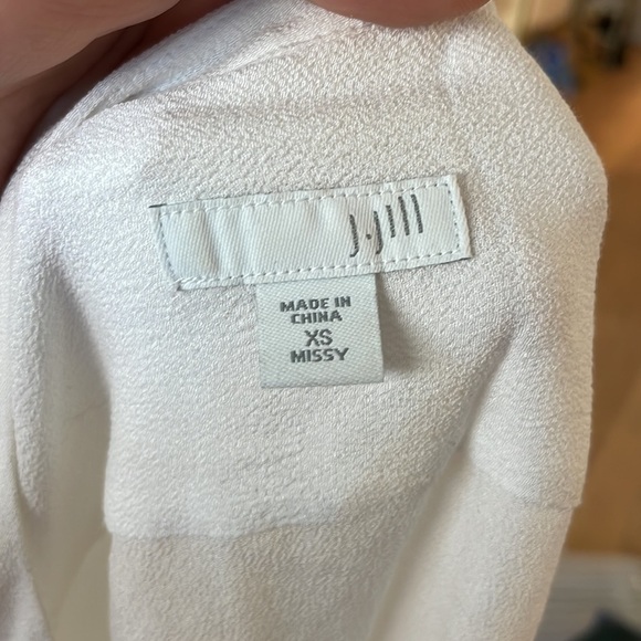 J JILL White Long Sleeve Embroidered BoHo Top - Picture 3 of 3